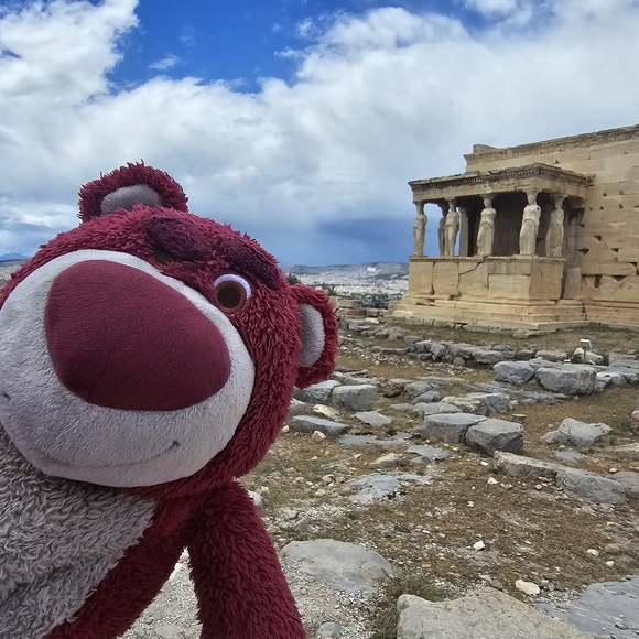 Meet your Posher, Pat - Picture 15 of 17